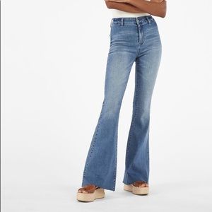 Justfab Raw Edge Flare Jeans Medium Wash - Sz 14